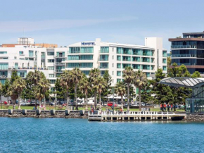 Отель Novotel Geelong  Джилонг